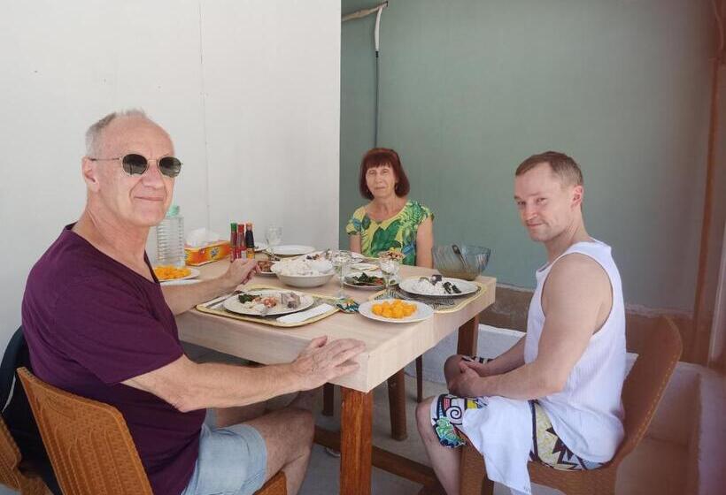 膳宿费 Renata Cottage