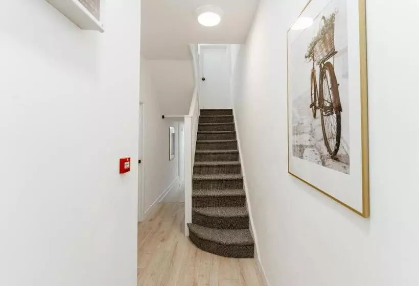 Majatalo The Finsbury Park Star Apartments