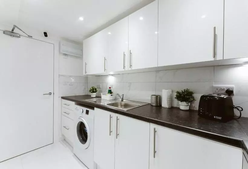 Majatalo The Finsbury Park Star Apartments