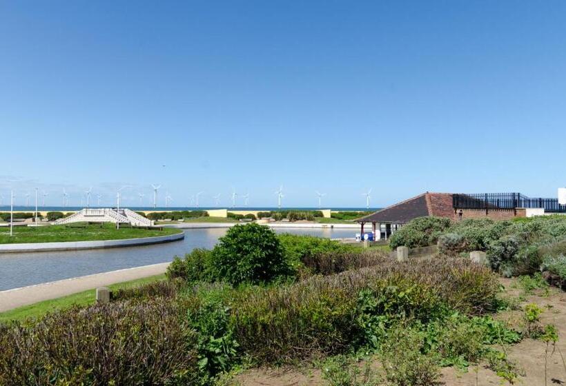 פנסיון The Waterside