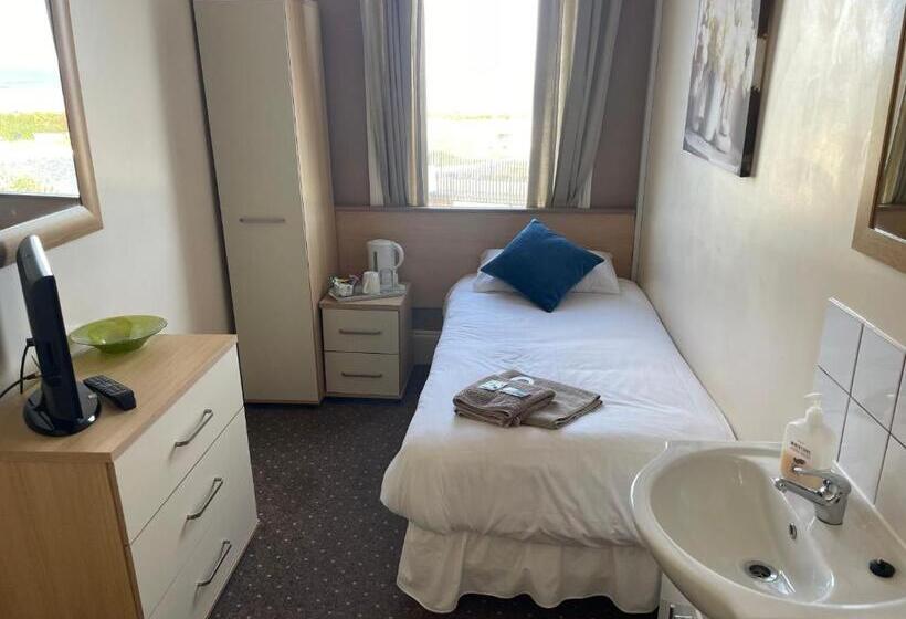 פנסיון The Waterside