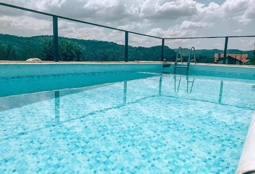 پانسیون Vila Ivan