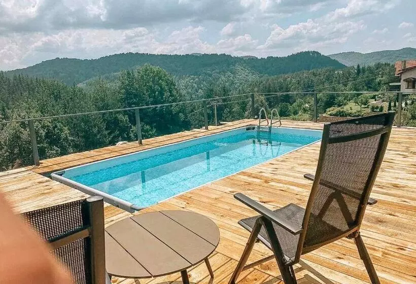 پانسیون Vila Ivan