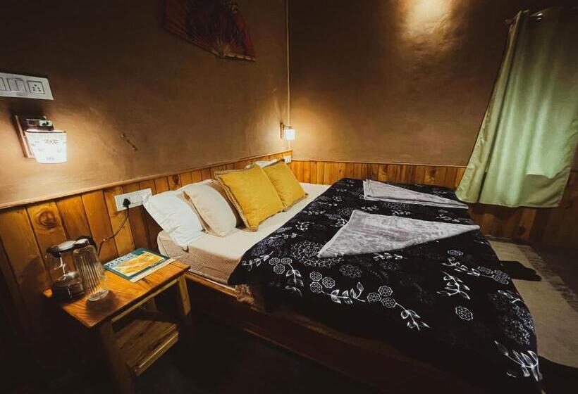 אתר נופש The Lazy And Slow