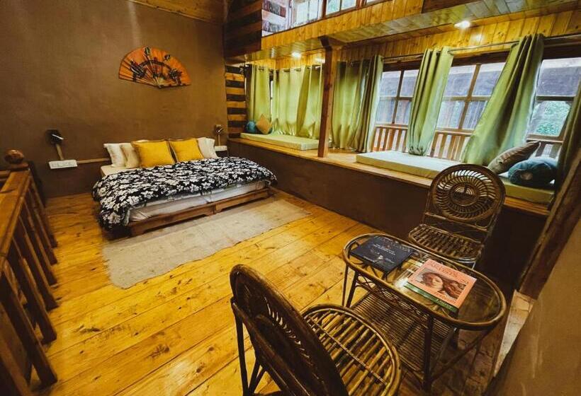 אתר נופש The Lazy And Slow