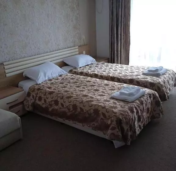 Retkeilymaja ваканционно селище романтика