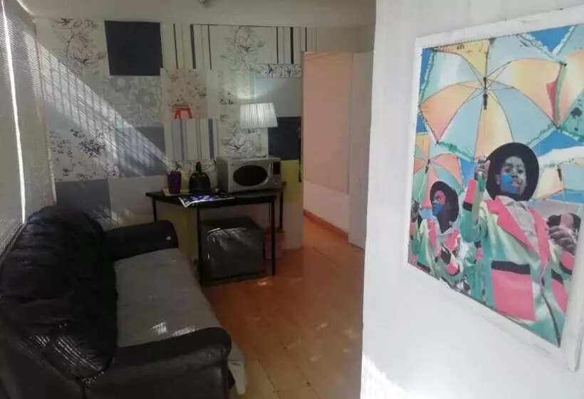 Aamiaismajoitus (B&B) 11 On Orange