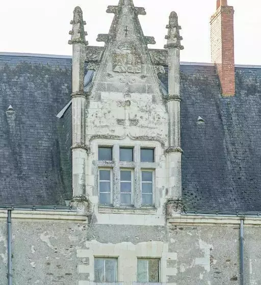 Aamiaismajoitus (B&B) Château De Thouaré