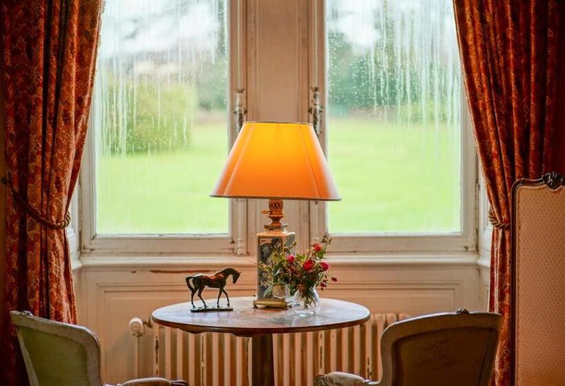 住宿加早餐 Château De Thouaré