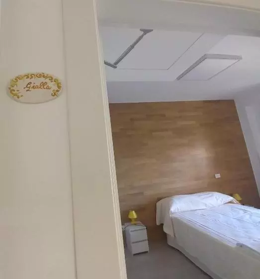 ベッドアンドブレックファースト L Attico Di Matilde