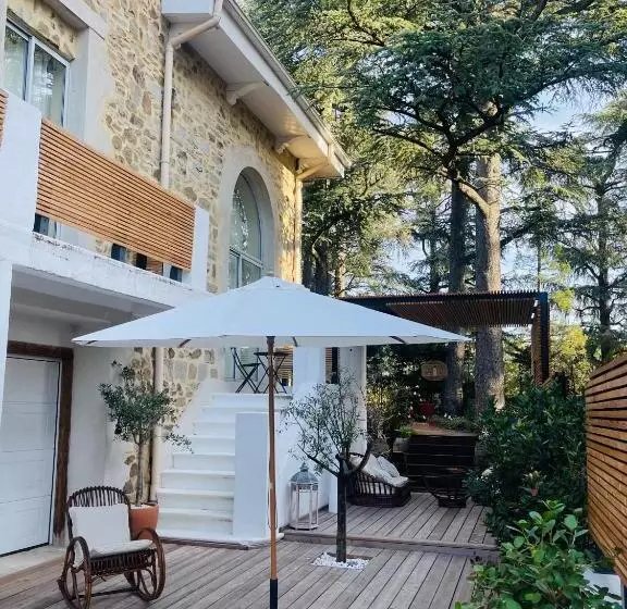 Aamiaismajoitus (B&B) Maison Condorcet