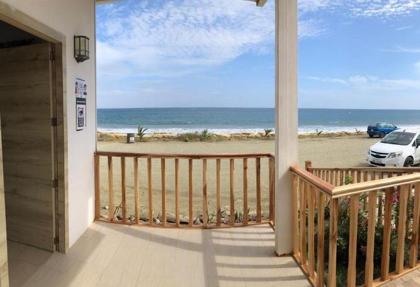 مبيت وإفطار Villa Luna Frente Al Mar