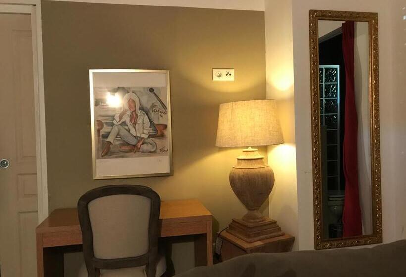 Bed and Breakfast Villa Santoni