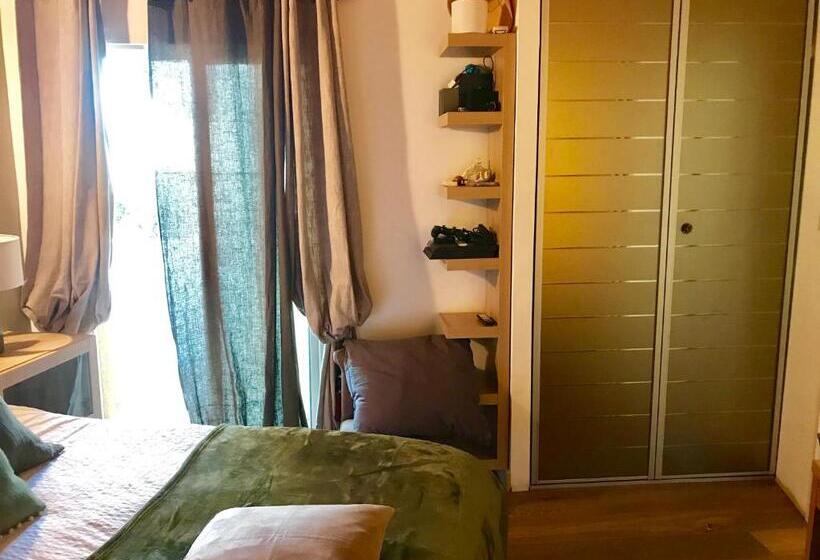 Bed and Breakfast Villa Santoni