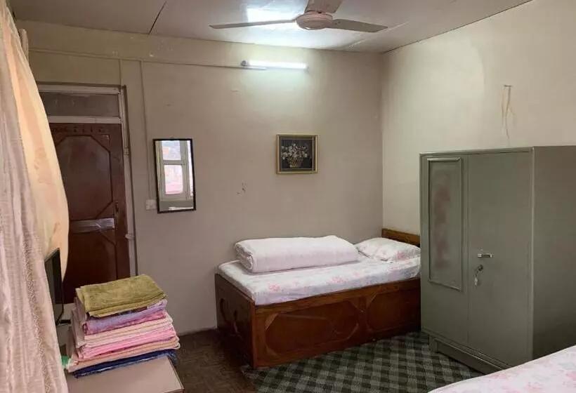 Chetana Kendra B&b