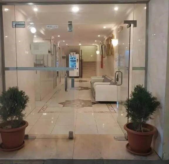 هتل شقق نجوم الجزيرة للشقق المخدومة