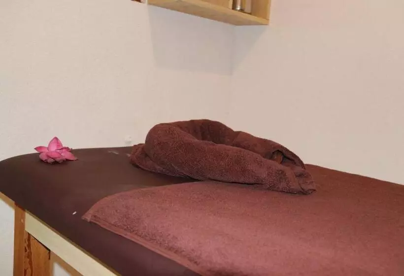 ホテル Dream S Tree Ayurveda Villa Ahungalla