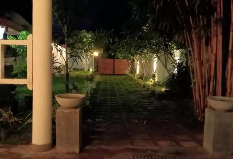 ホテル Dream S Tree Ayurveda Villa Ahungalla