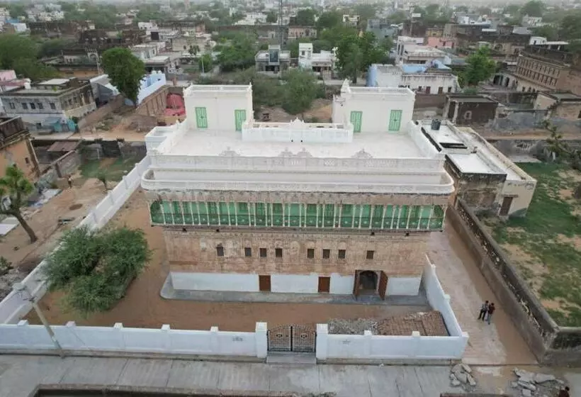 Hotelli Gaj Kesari Haveli