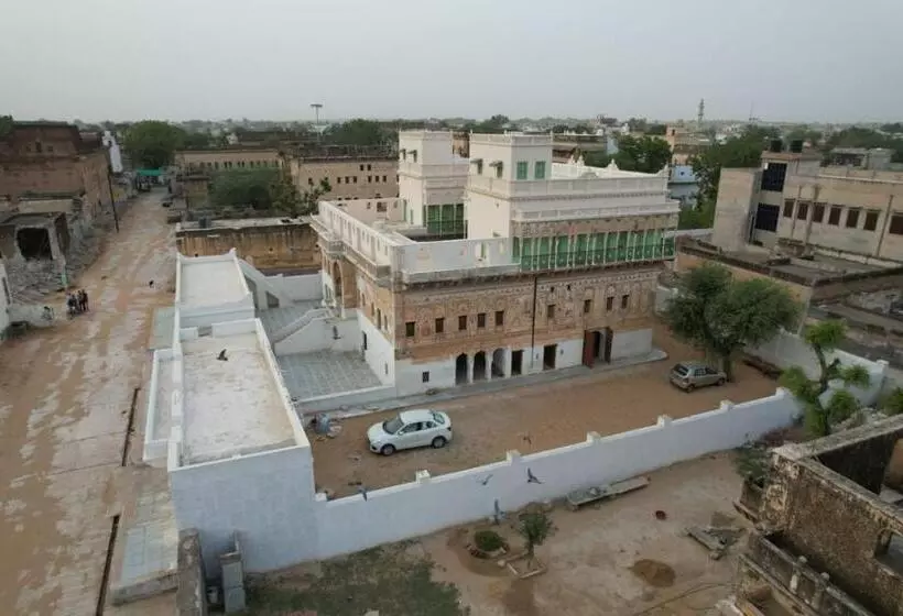 Hotelli Gaj Kesari Haveli