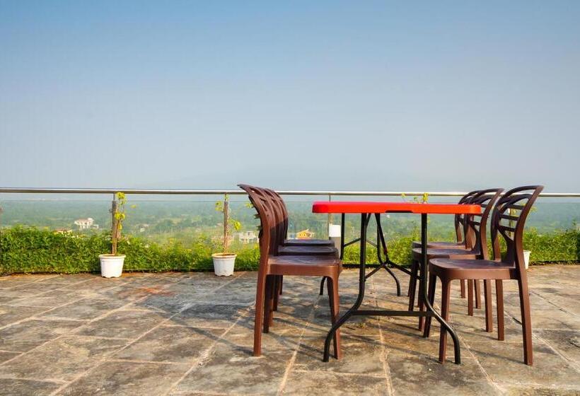 酒店 Gaurav Lords Resort