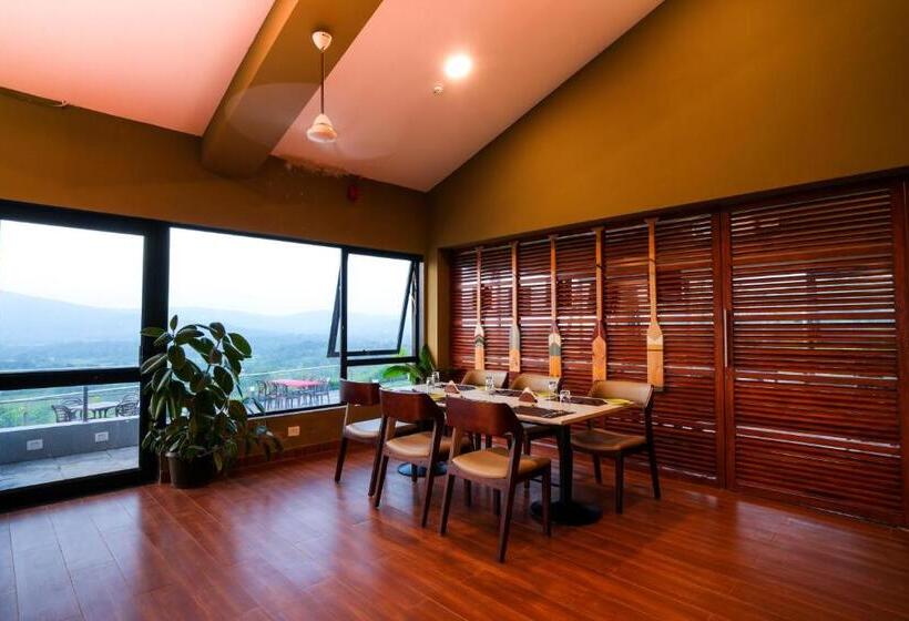 酒店 Gaurav Lords Resort