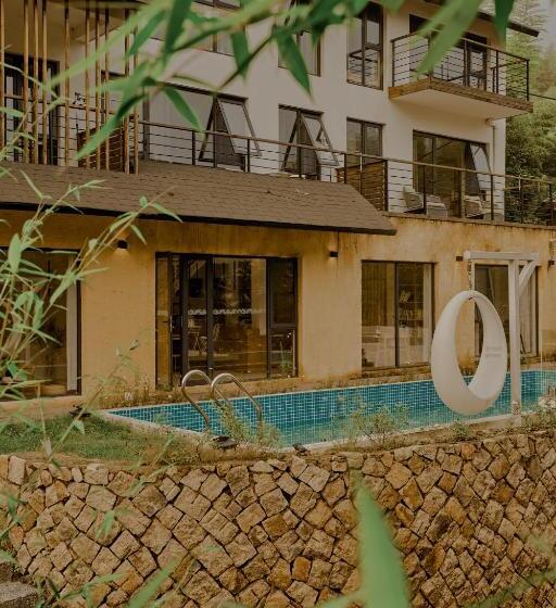 Otel Moganshan Spring Mountain View B&b