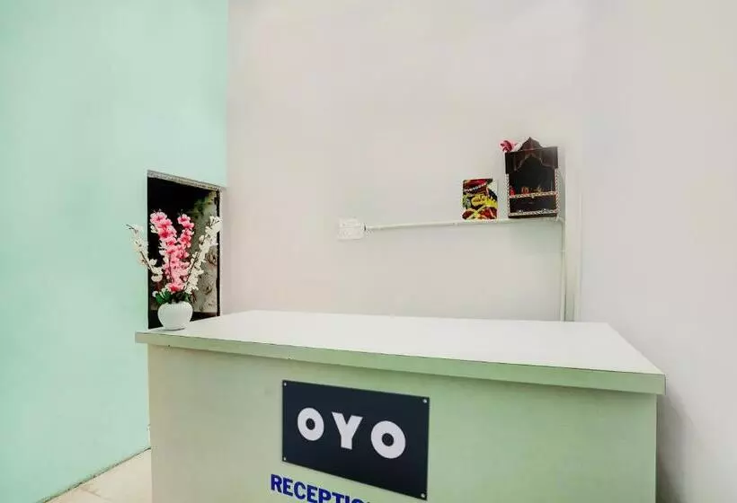 Hotelli Oyo Flagship Up13