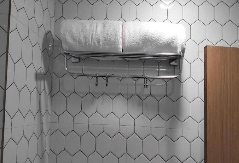 호텔 Signum Cityscapes Landmark, Dahej