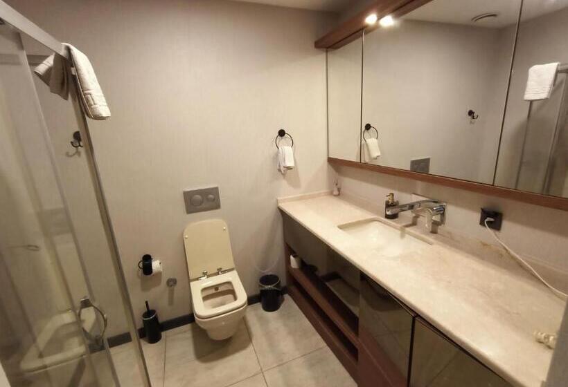 New Falcon Palas Otel