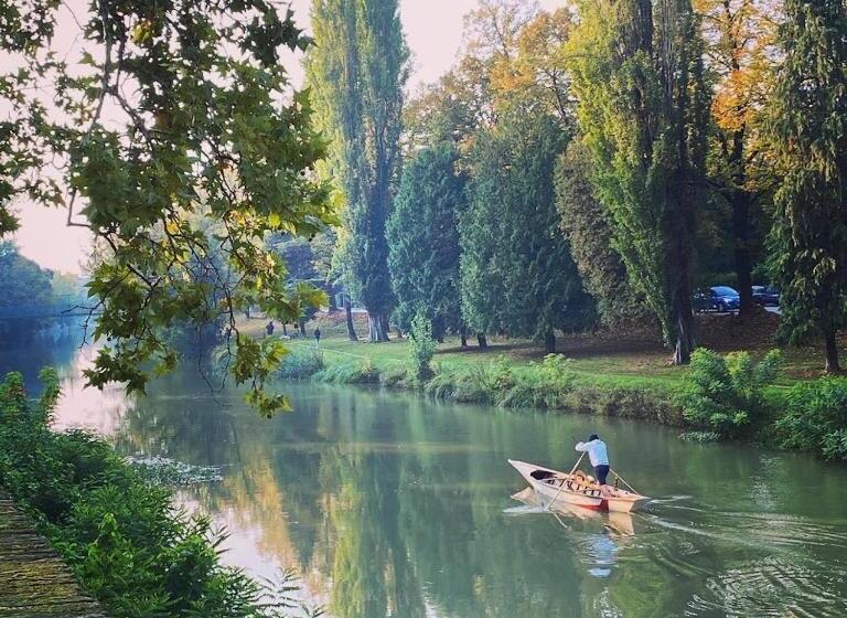 Pensió Residenza Delle Farfalle Tripla Con Bagno Privato E Matrimoniale Con Bagno Condiviso