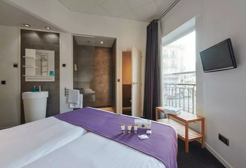 هاستل Hostal Mayerling Centro