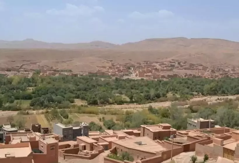 Aamiaismajoitus (B&B) Restaurant Al Manader
