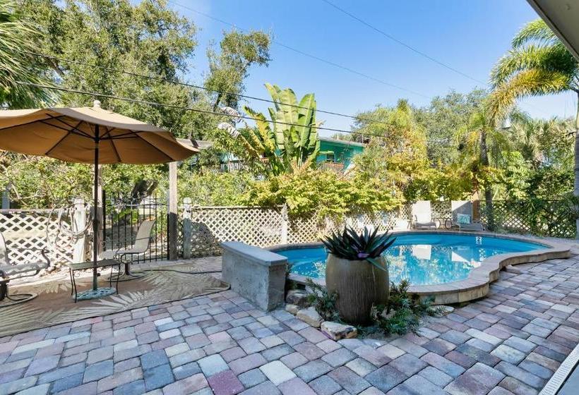 בית מלון כפרי 1 Island Hideaway