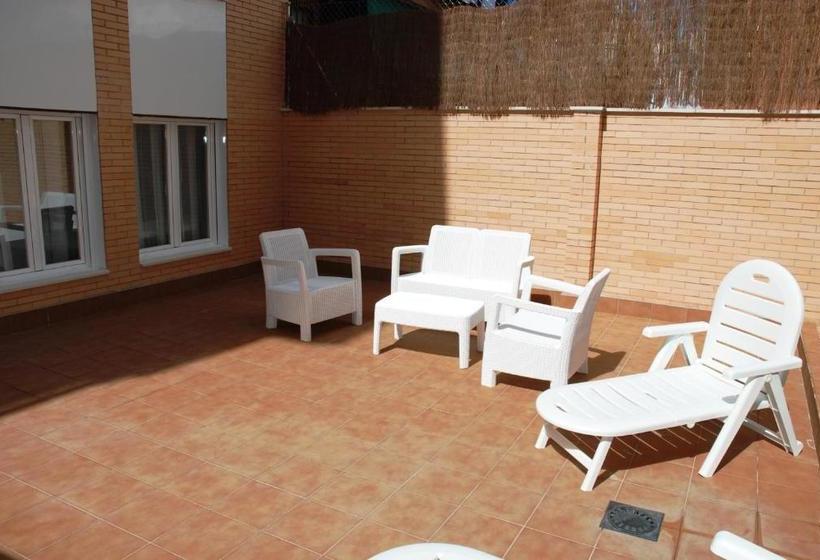 Apartamentos El Capricho De Madrid