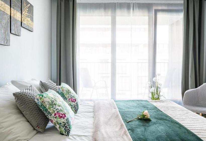 בית מלון כפרי Art Apart Apartamenty