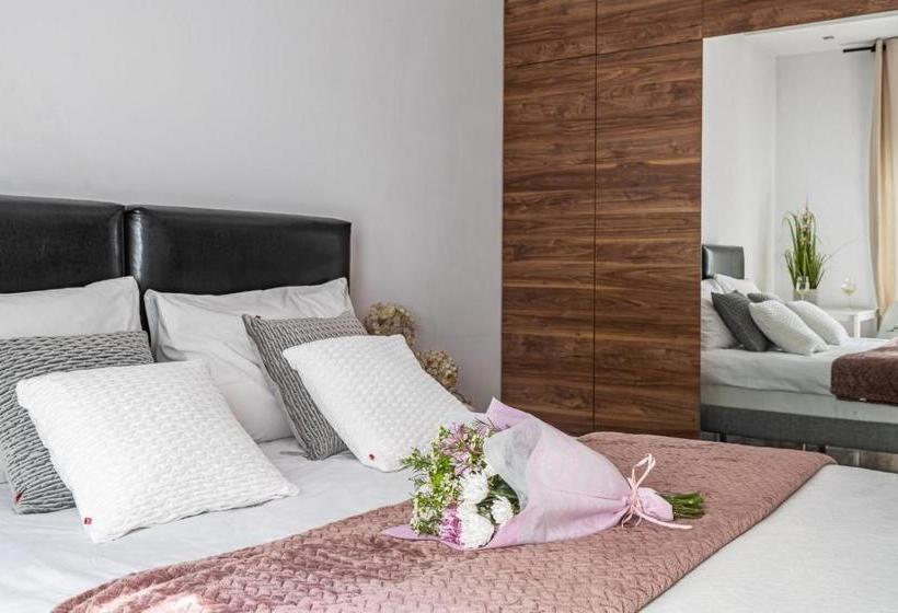 בית מלון כפרי Art Apart Apartamenty