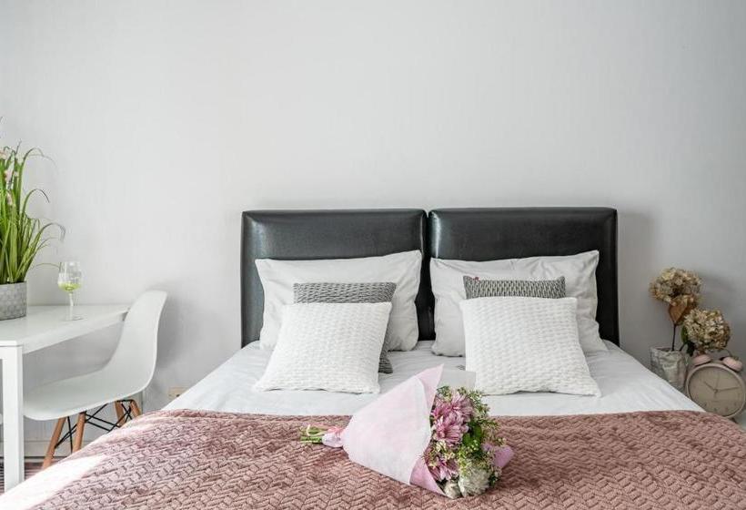 בית מלון כפרי Art Apart Apartamenty