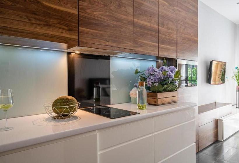 בית מלון כפרי Art Apart Apartamenty