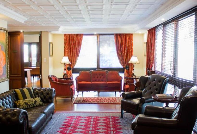 فندق Candlewoods Guesthouse