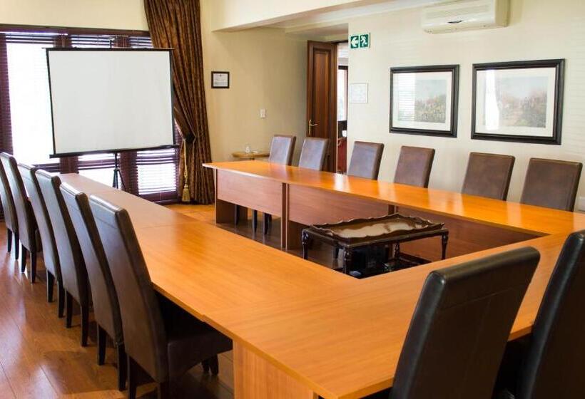 فندق Candlewoods Guesthouse