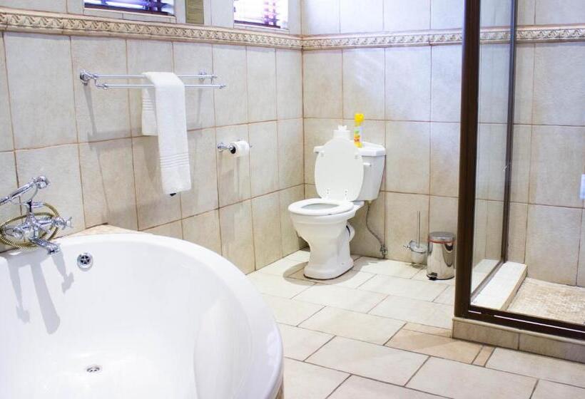 فندق Candlewoods Guesthouse