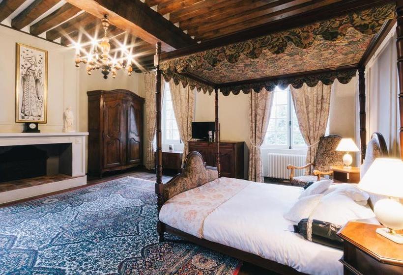 فندق Château Les Dryades Golf & Spa