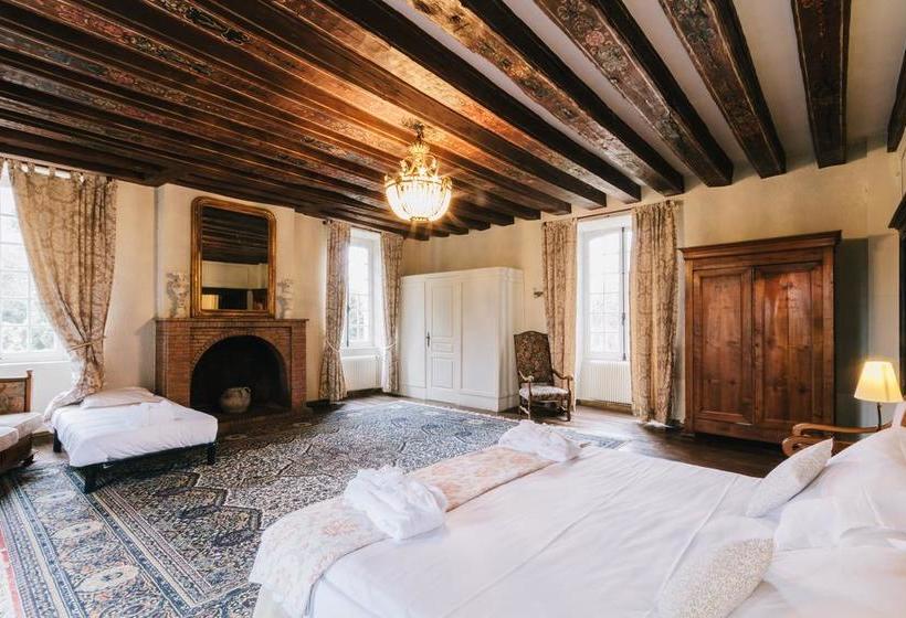 فندق Château Les Dryades Golf & Spa