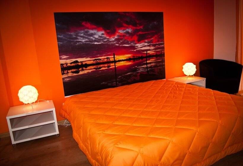 Отель D. Dinis Low Cost Hostel