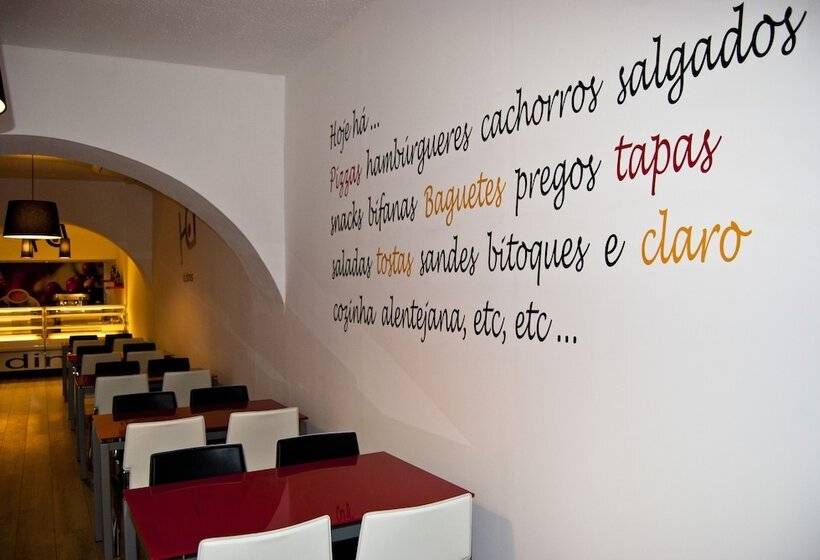 Отель D. Dinis Low Cost Hostel