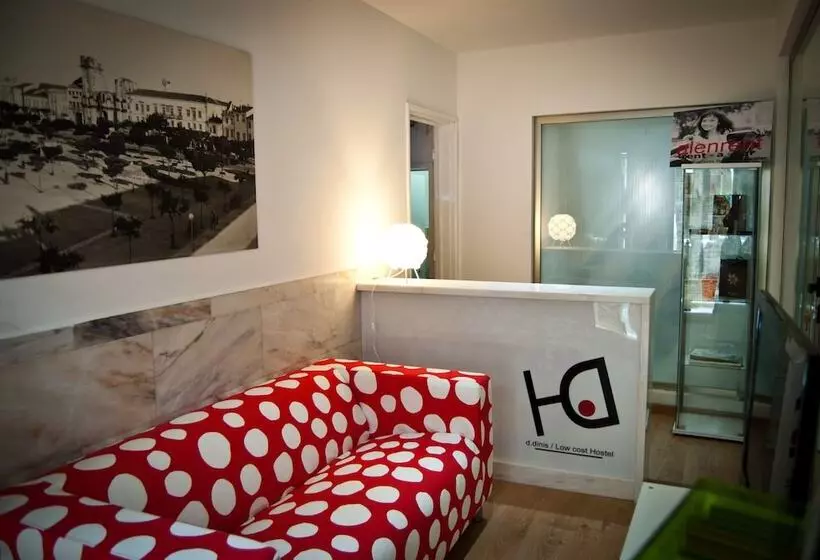Hotelli D. Dinis Low Cost Hostel