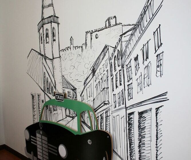 هتل Hostel 2300 Thomar