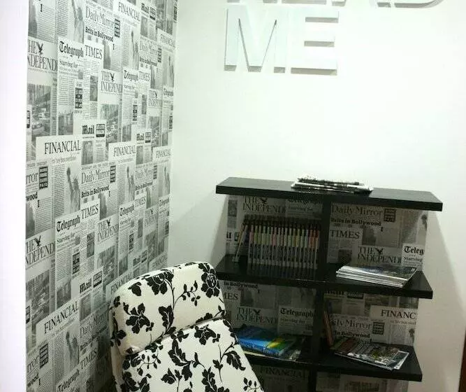 ホテル Hostel 2300 Thomar