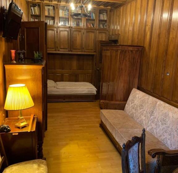 هتل Kalmár Panzió